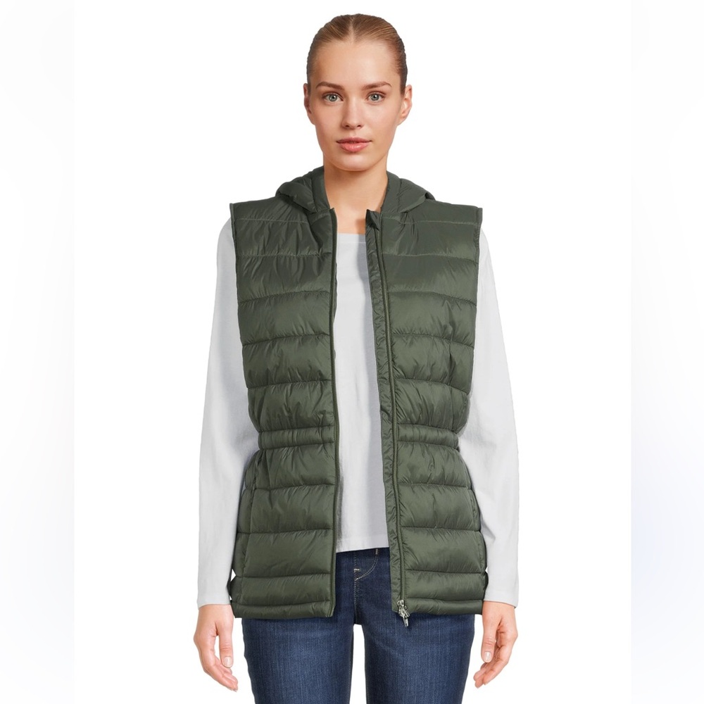 Army green puffer vest. Swiss Tech. Size XL.